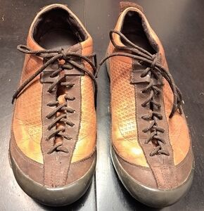 Patagonia Keats Men's Two Tone Shoes   Size 8.5